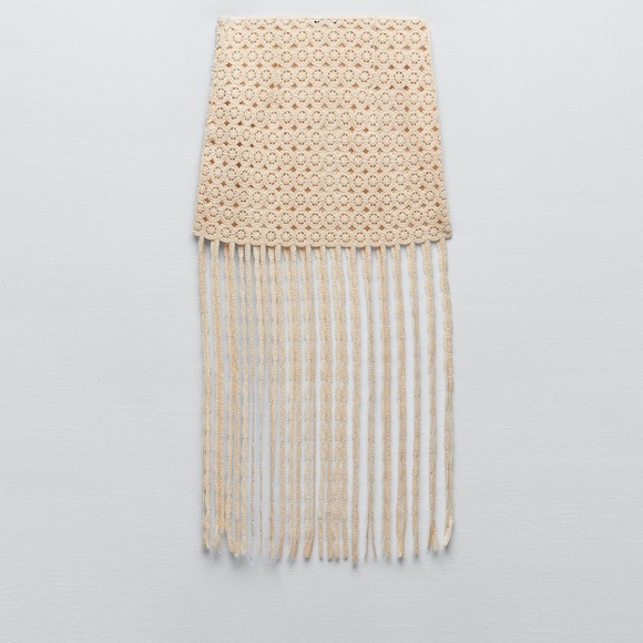 ZARA BLOGGERS FAV FRINGED CROTCHET SKIRT - Picture 10 of 13